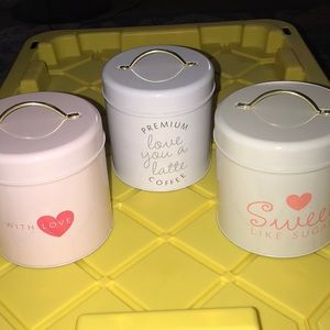 NWT set of 3 food tin canisters